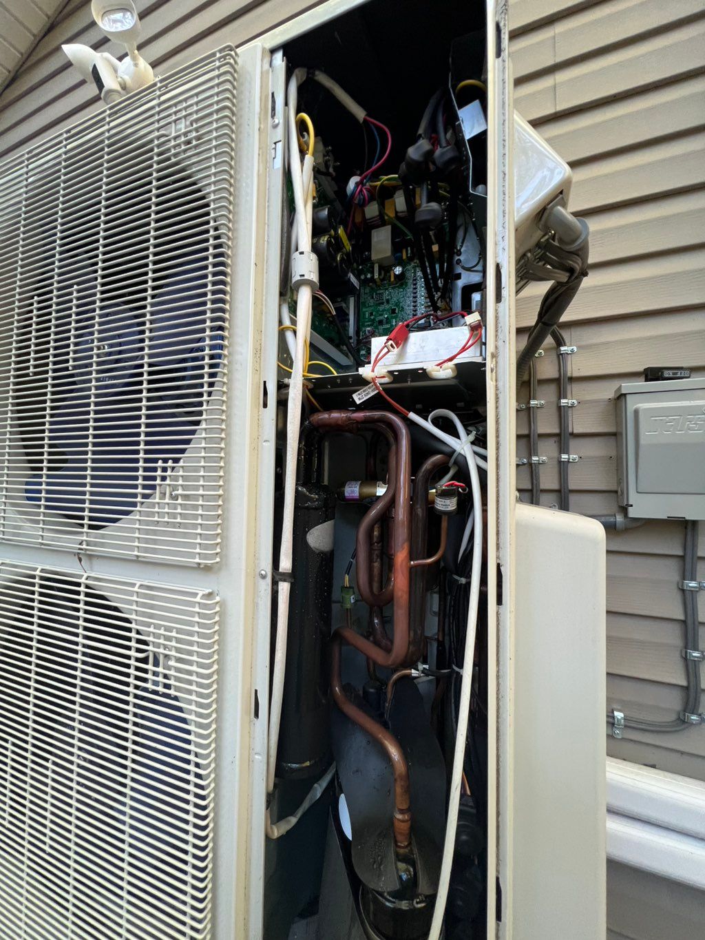 Heat pump outdoor unit repair