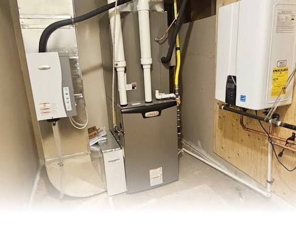 High-efficiency furnace with tankless water heater
